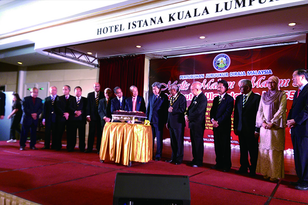 蒼穹數(shù)碼應(yīng)邀參加馬來西亞皇家測繪師協(xié)會大會暨第十八屆國際測繪師論壇